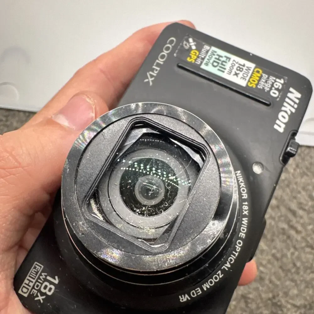 Nikon COOLPIX S9300 16MP 18x Zoom Black Camera Tested Working Read